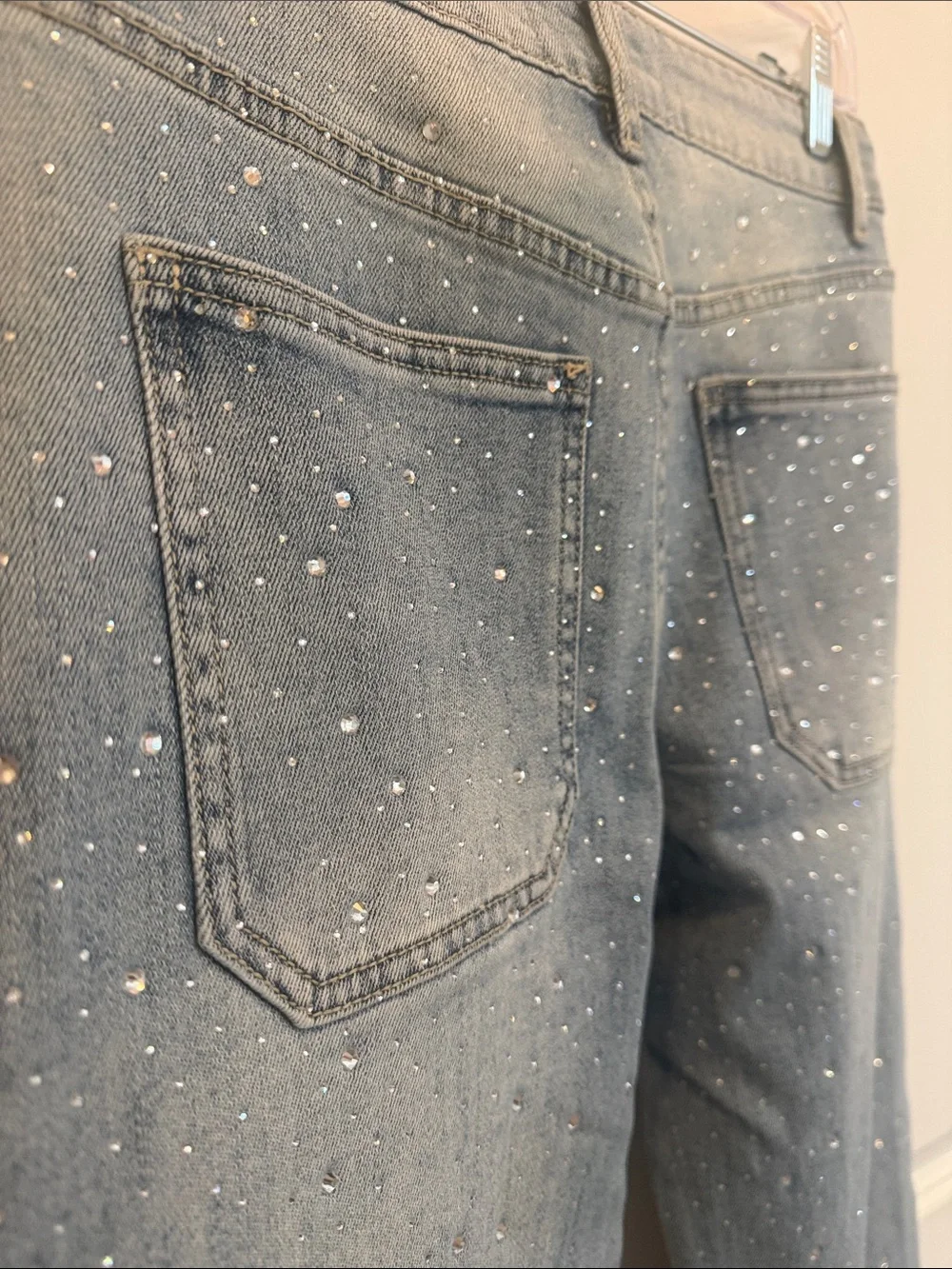 L/C  COLLECTION Light Wash Embellished Straight Jeans
